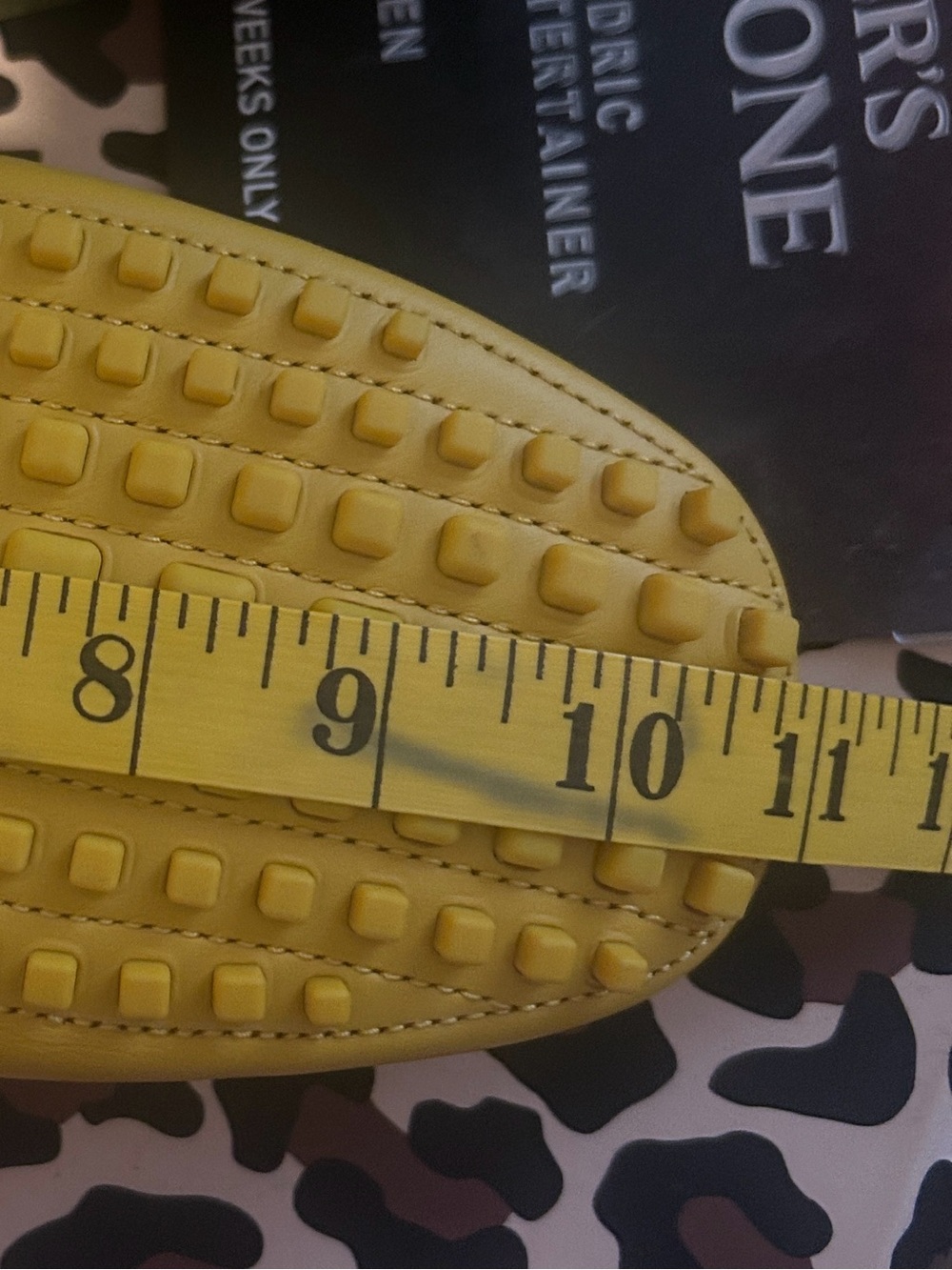 Gucci New Luxury Yellow Loafers. Excellent for Summer - Picture 10 of 11